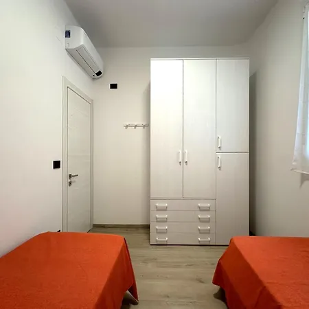 With Sea View And Air Conditioning Апартаменты *