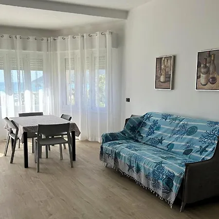 Апартаменты With Sea View And Air Conditioning Andora
